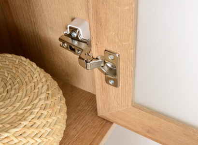 Novo móvel de banheiro alto