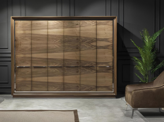 Conjunto de móveis de hotel marrons com 4 peças