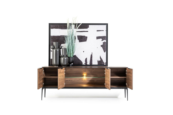 Móveis modernos com espelho e espaço de armazenamento