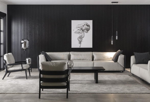 Cadeira de luxo com estrutura preta