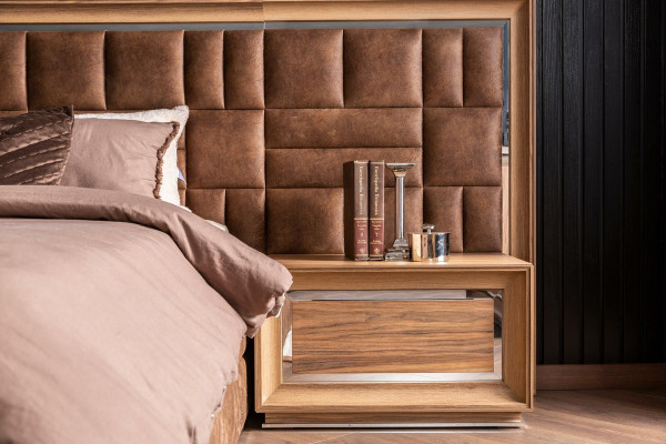 Mesa de cabeceira Luxe