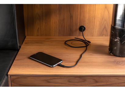 Conjunto de móveis de quarto de 5 peças com cama, mesas de cabeceira e cômoda