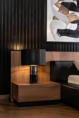 Conjunto de móveis de quarto de 5 peças com cama, mesas de cabeceira e cômoda