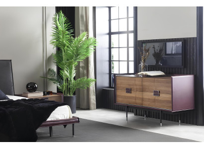 Conjunto de móveis de quarto ideal, incluindo armário, mesas de cabeceira e cama em 4 partes.