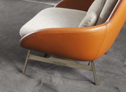 Cadeira de clube marrom