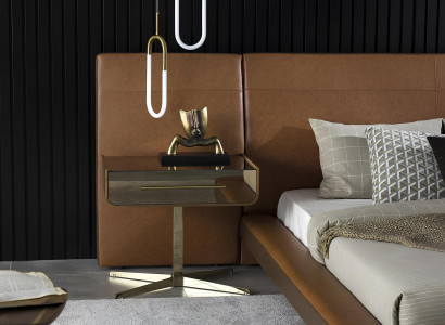 Cama com design e duas mesas de cabeceira de vidro