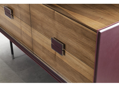 Armário Violeta com portas deslizantes 141 cm