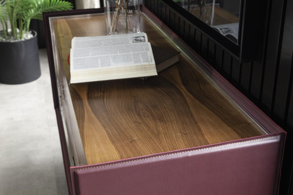 Armário Violeta com portas deslizantes 141 cm