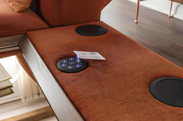 Sofá de tecido laranja moderno para duas pessoas 234 cm