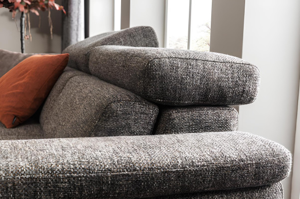 Sofá 321 tecido com função de cama