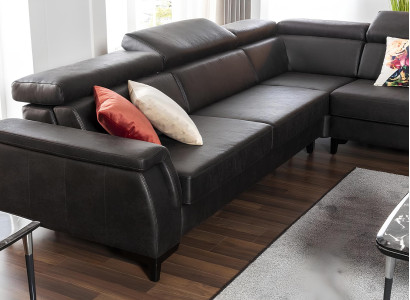 Sofá em L preto com função de cama