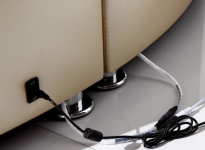 Cama redonda moderna com iluminação LED