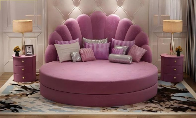 Cama redonda elegante branca com estofamento de veludo roxo para quarto moderno
