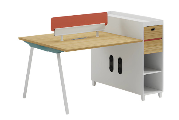 Mesa de escritório moderna com encosto, espaço de armazenamento e prateleiras