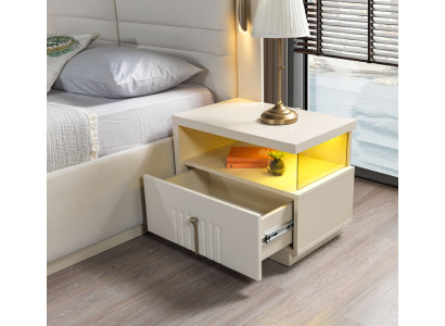 Moderna mesa de cabeceira com iluminação