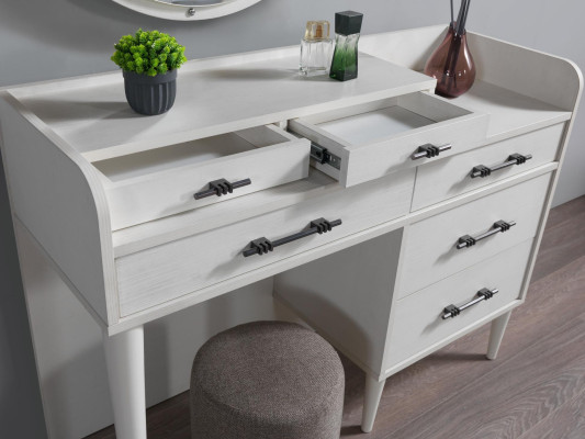 Moderno armário com espelho para o quarto