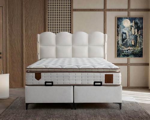 Cama branca elegante com colchão moderno
