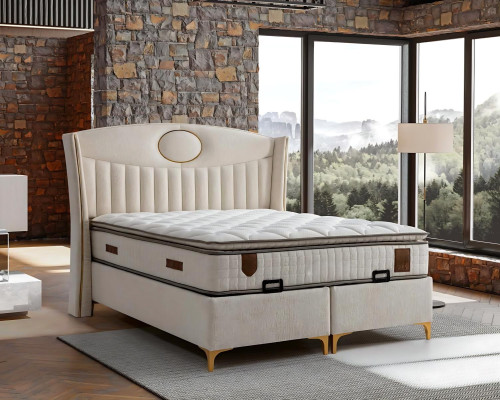 Cama elegante com almofada em tecido cinza claro e madeira