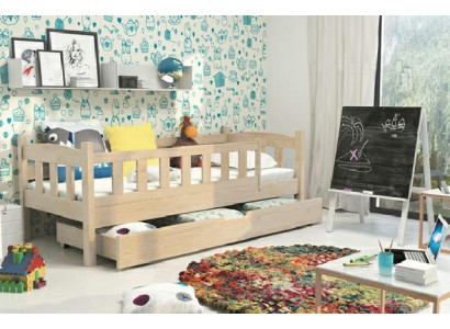 Cama de madeira maciça com gaveta e proteção contra quedas