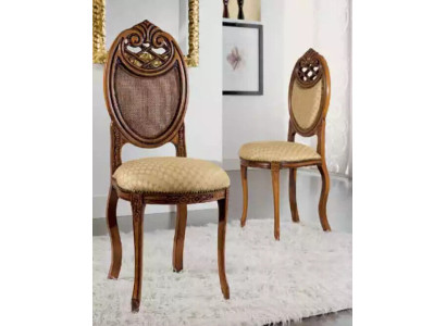 Stuhl Möbel Design Polsterstuhl Esszimmerstuhl Klassisch Holz Bänke