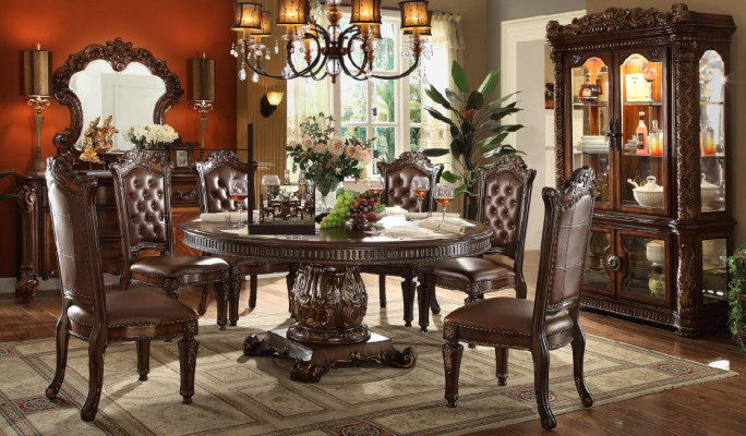 Braune Klassische Barock Esszimmergarnitur Rundtisch 6x Leder Chesterfield Stühle