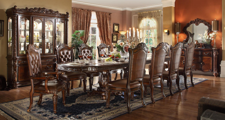 Klassische Braune Esszimmer Möbel Designer Esstisch mit Chesterfield Holzstühlen