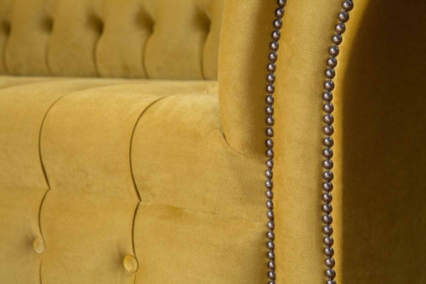 Eleganz Design Sofa 4 Sitzer Couch Polster Luxus Textil Chesterfield Sofas Gelb
