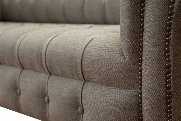 Beige Chesterfield englisch klassischer Stil Sofa Couch 3 Sitz Polster 230cm