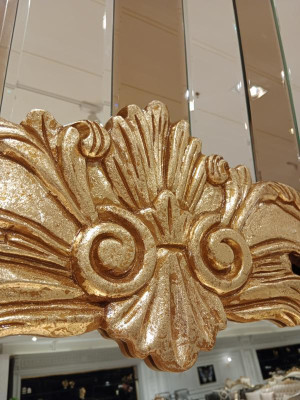 Klassisch Esstisch + 6x Stühle + Anrichte mit Spiegel Gold Holz Kommode Neu