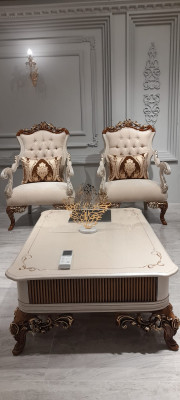 Dreisitzer Chesterfield Barock Couch Möbel Sofa Couchen Stoff Gold