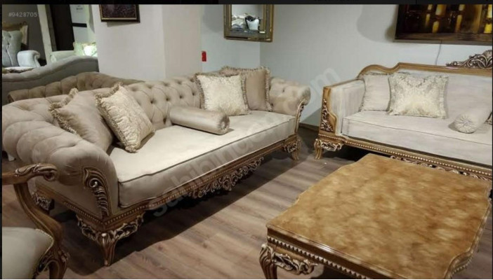 Für Wohnzimmer Art Deco Couchtisch aus Holz helle Farbe geschnitzte Beine Neu