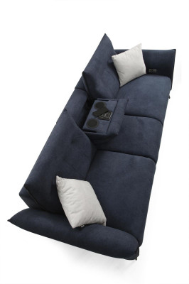 Designer Sofa Couch Polstersofa Sitzer Modern Wohnzimmer Luxus Möbel 