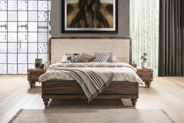 Schlafzimmer Möbel Luxus Designer Bett 2x Nachttischer Doppelbett 3tlg