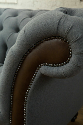 Design Chesterfield Sofa 4-Sitzer Grau Couch Polster Leder Sofas Wohnzimmer Neu