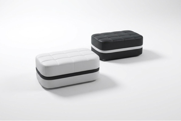 Design Polster Hocker Fußhocker Ottomane Sitz Gepolstert Pufa 