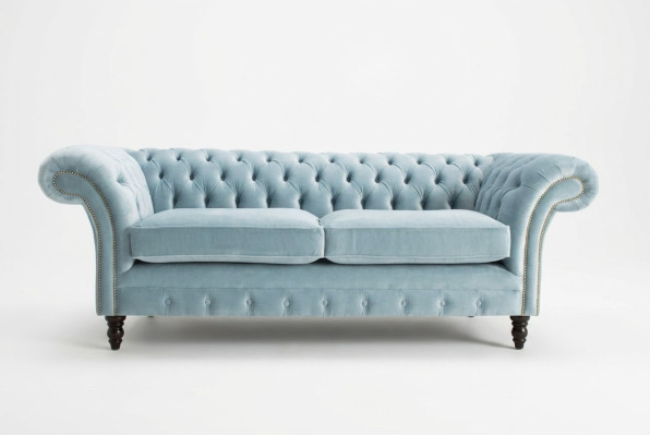 Hellblauer Moderner Chesterfield Dreisitzer Wohnzimmer Luxus Couch