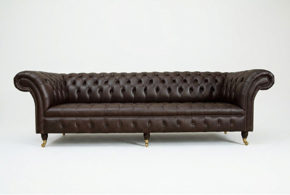 Braune Chesterfield Couch Polster 4-Sitzer Designer Wohnzimmer Couchen