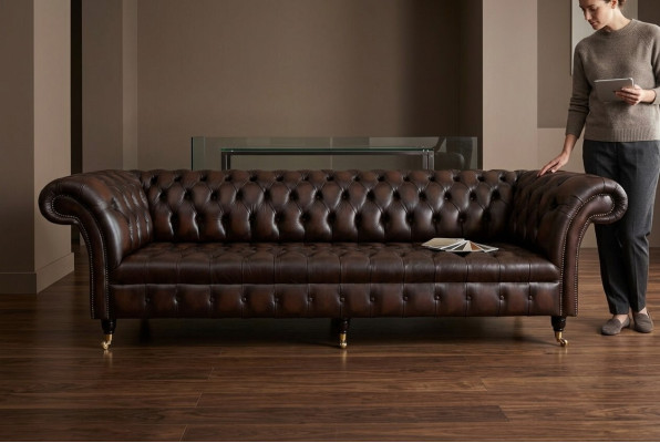 Klassische Chesterfield Leder Polster Luxus Sofa Design Couch Sofas 4 Sitzer Neu