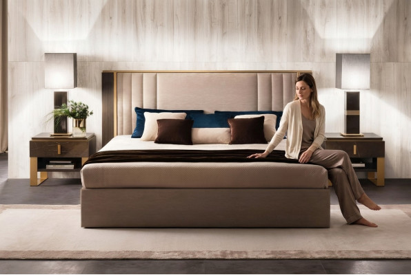 Bett 2x Nachttisch 3 tlg Schlafzimmer Set Design Modern Luxus Italienische