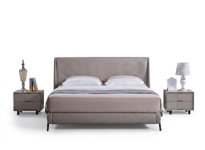 Komplettes Schlafzimmer Set Bett 2x Nachttisch 3 tlg. Sets Designer Luxus