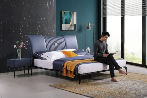 Schlafzimmer Möbel 3tlg. Set Hotel Bett + 2 Nachttische Hochglanz Betten Italien