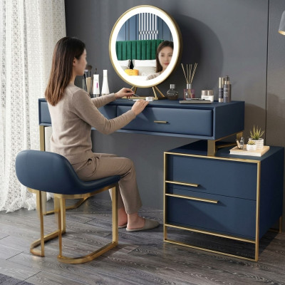 Konsolen Tisch Design Möbel Tische Sideboard Medusa Luxus Wohnzimmer