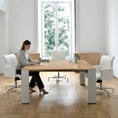 Büro Tische Büroeinrichtung Konferenztisch Büro Schreibtisch Besprechungstisch