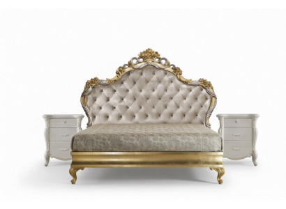 Wunderschönes Bett im klassischen Stil mit geschnitztem Kopfteil Wunderschönes Bett im klassischen Stil mit geschnitztem Kopfteil