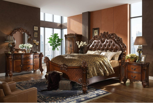 Klassische Schlafzimmer Set Bett Nachttisch Kommode Spiegel Kommode