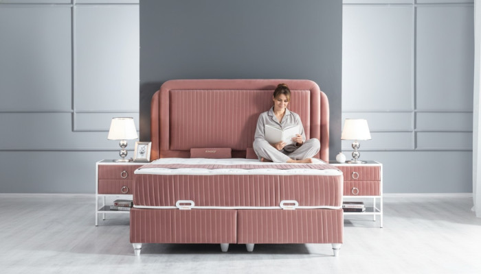 Schlafzimmer Set Rosa Metall Bett Stil 2x Nachttische Modern Neu 3tlg.