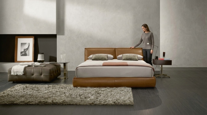 Doppelbett Polster Bett Luxus Schlafzimmer Betten Doppel Bettrahmen Braun Möbel