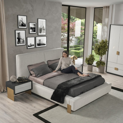 Luxuriöses Schlafzimmer Set Designer Doppelbett 2x Nachttische Stilvoll