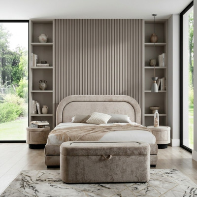 Exklusive Beige Schlafzimmer Garnitur Doppelbett Polster Nachttische