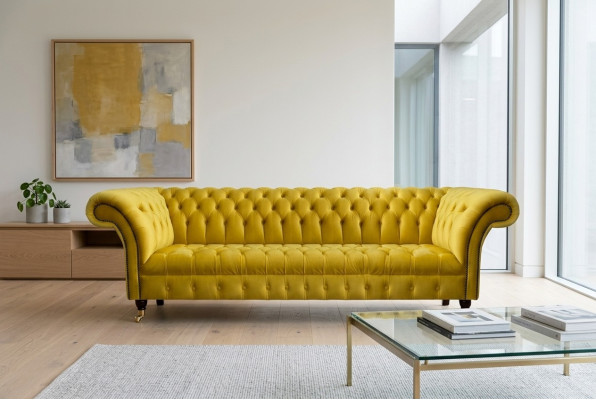 Chesterfield Gelber Viersitzer Designer Polstermöbel Wohnzimmer Couch